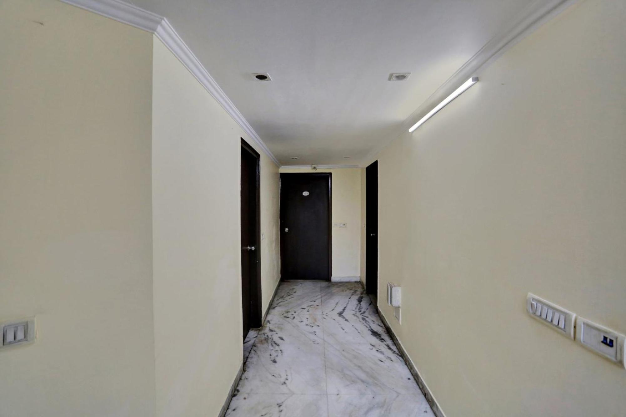 Hotel Platinum Sqs Key Gurgáon Kültér fotó